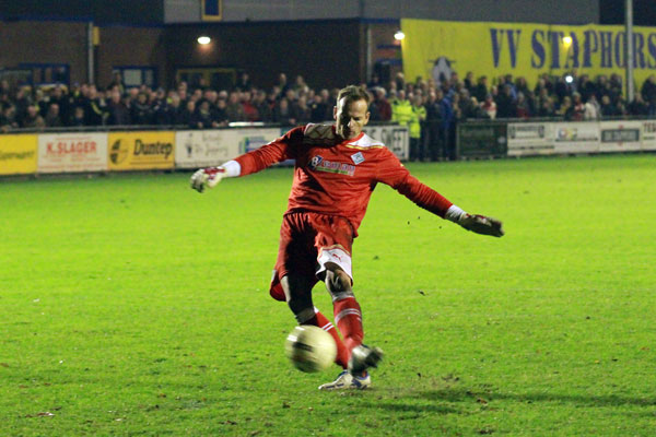 v.v. Staphorst - SC Genemuiden (Foto Helmich Lubberts).